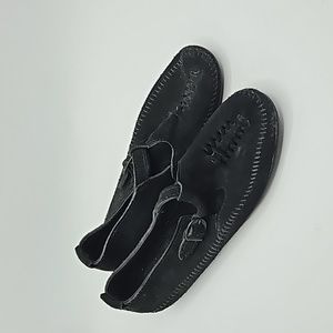 Minnetonka, 11, black leather shoes **AS IS**